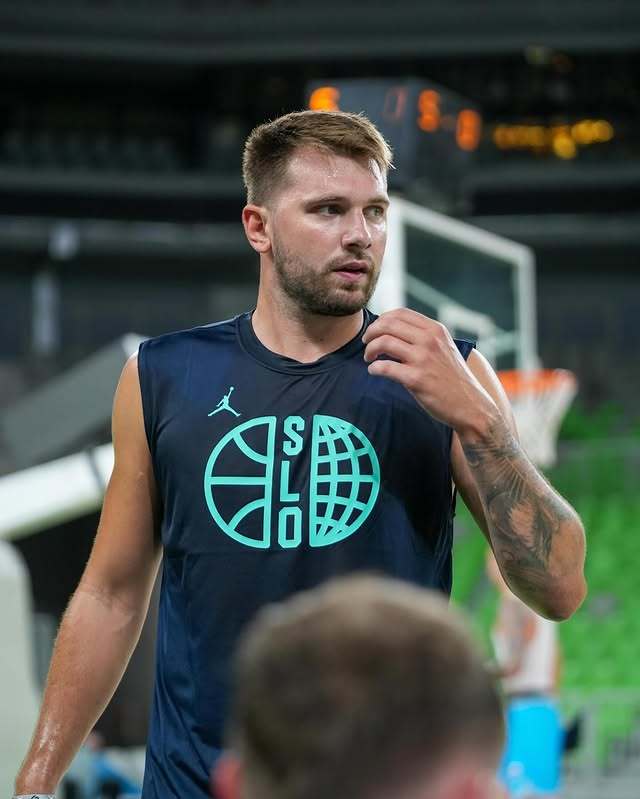 爱游戏-东契奇遭遇七持续失利，巴黎圣日耳曼教练压力巨大！引发球迷热议的简单介绍